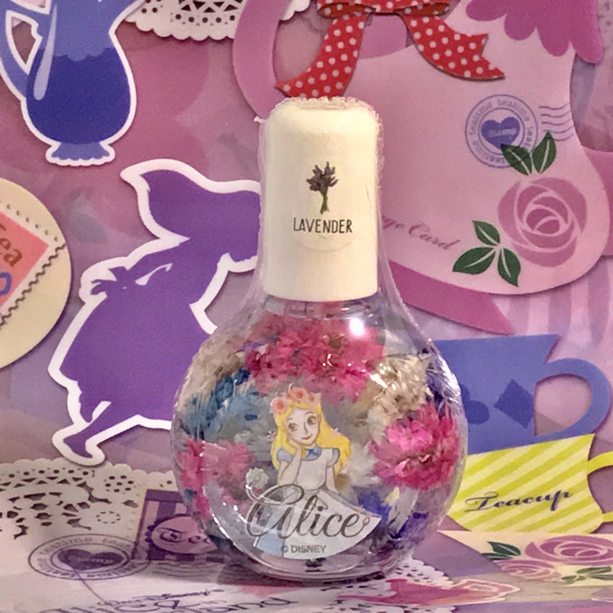 チェルシー アリスのキューティクルオイル ラベンダーの香り お花可愛い 一目惚れしました アリス ふしぎの国のアリス 不思議の国のアリス ディズニーストア Disneystore チェルシー アリスのキューティクルオイル ラベンダーの香り お花可愛い 一目惚れしました アリス ふしぎの国のアリス 不思議の国のアリス ディズニーストア Disneystore