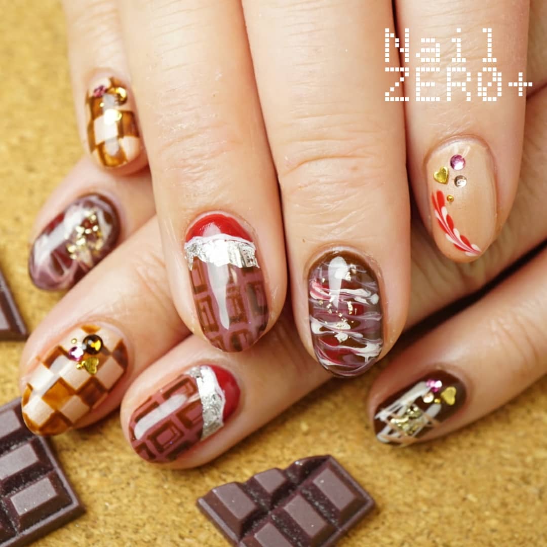 ネイルゼロプラス Nail Zero Twitter Da チョコレートアソートネイル フラットアートでチョコレートアソートネイル 板チョコなどおいしそう ショコラティエ気分です Nailzeroplus ネイルゼロプラス Nail ネイル チョコレートネイル バレンタインネイル