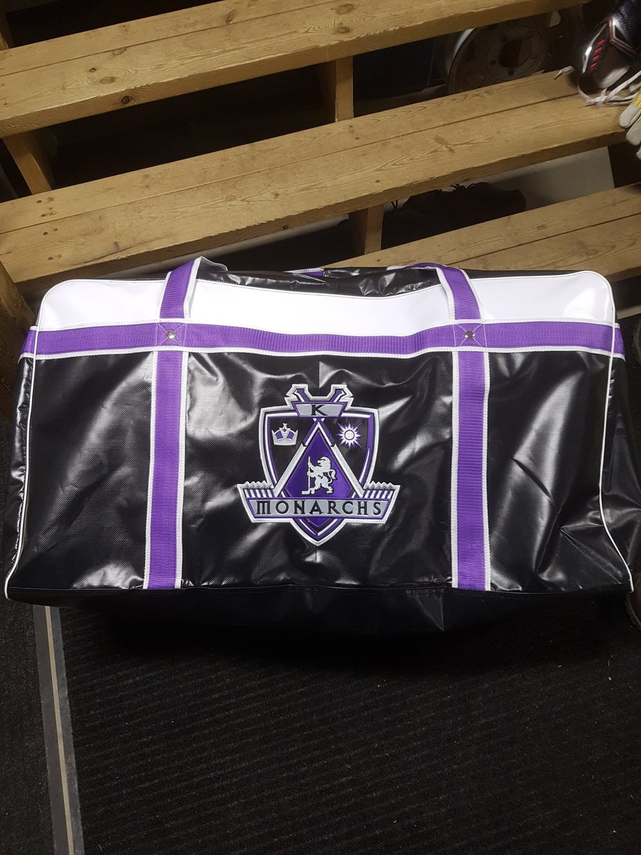 Like they say, "At the very least you gotta look good out there." We are on the road to <a href="/SAHL_Longhorns/">Two Hills Longhorns</a> tonight #thiswinisinthebag