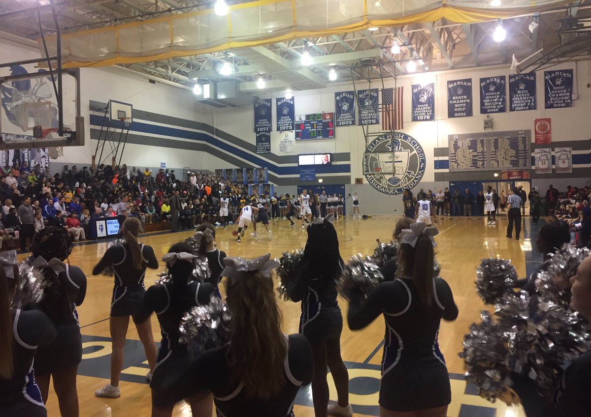 MarianHSKnights's tweet photo. Let's go, Knights! #marianknights #indianahoops #beatriley https://t.co/ansLR0Thgs
