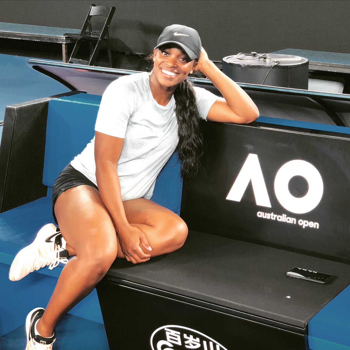 SloaneStephens's tweet photo. Rainy days ☔️ #AusOpen https://t.co/nF4ym5YOzF