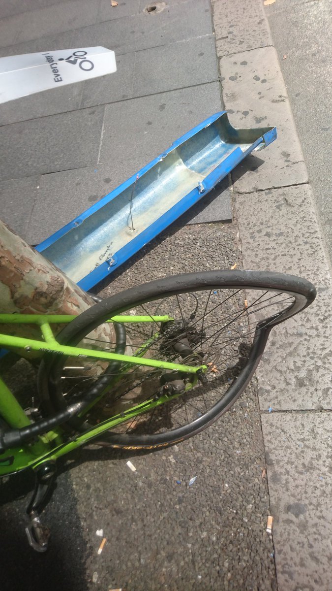 brooner's tweet photo. Hi @BusesInfo, one of your buses (1952) left part of it attached to my bike when locked in the street. I'll swap it for a new frame &amp; wheel. https://t.co/UoQI2LACox