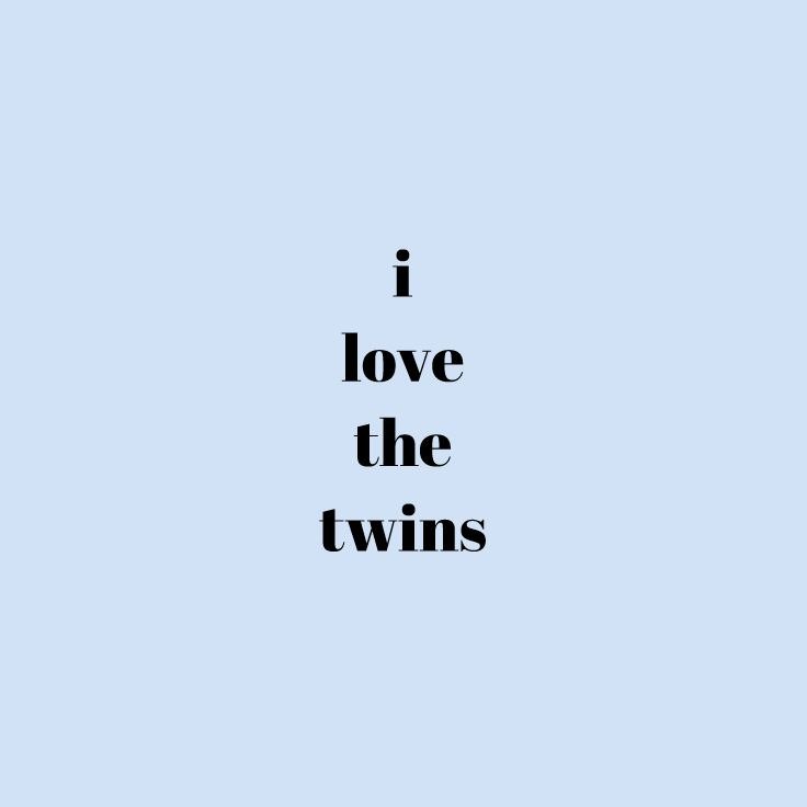livelongdolan's tweet photo. RT TO SPREAD THE WORD 

 change ur pfp to one of these (if you would prefer a different color reply to this or dm me and i will make one) to show your support for the twins 

i wanted to do this to show them how much we care and love them so pls participate

❤️❤️❤️ https://t.co/li7f1j0ash