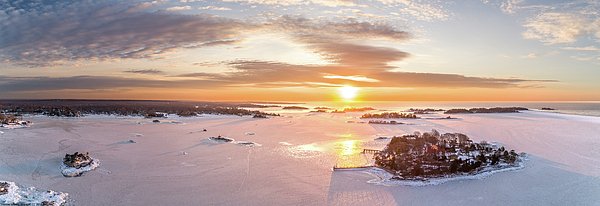 New artwork for sale! - "Frozen Thimble Islands and Harbor in Branford, Connecticut" - fineartamerica.com/featured/froze… <a href="/fineartamerica/">Fine Art America</a>
