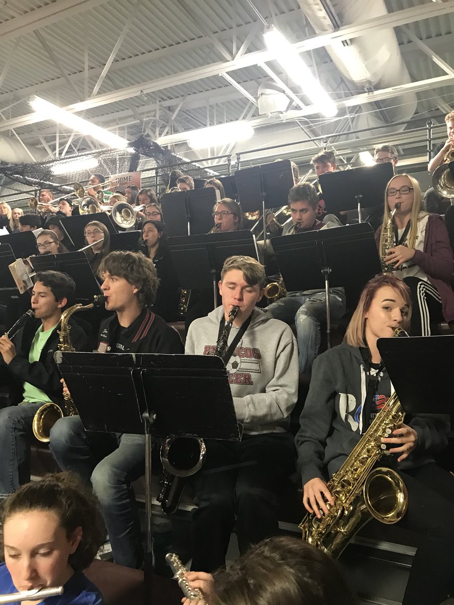 lsnbands's tweet photo. Pep Band rocking’ tonight. #PLHF #kool&amp;thegang https://t.co/nykAZAEIy7