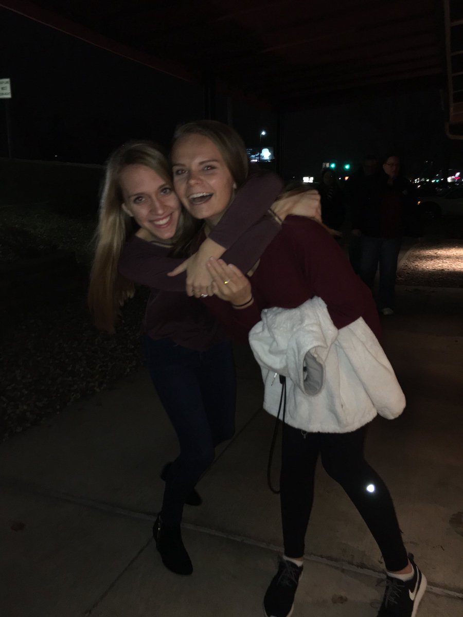 bribizzz's tweet photo. happy birthday to my fav💓 don’t miss swimming but I miss seeing you so much bff!! love you lots girl😊 https://t.co/CWIprjw00d