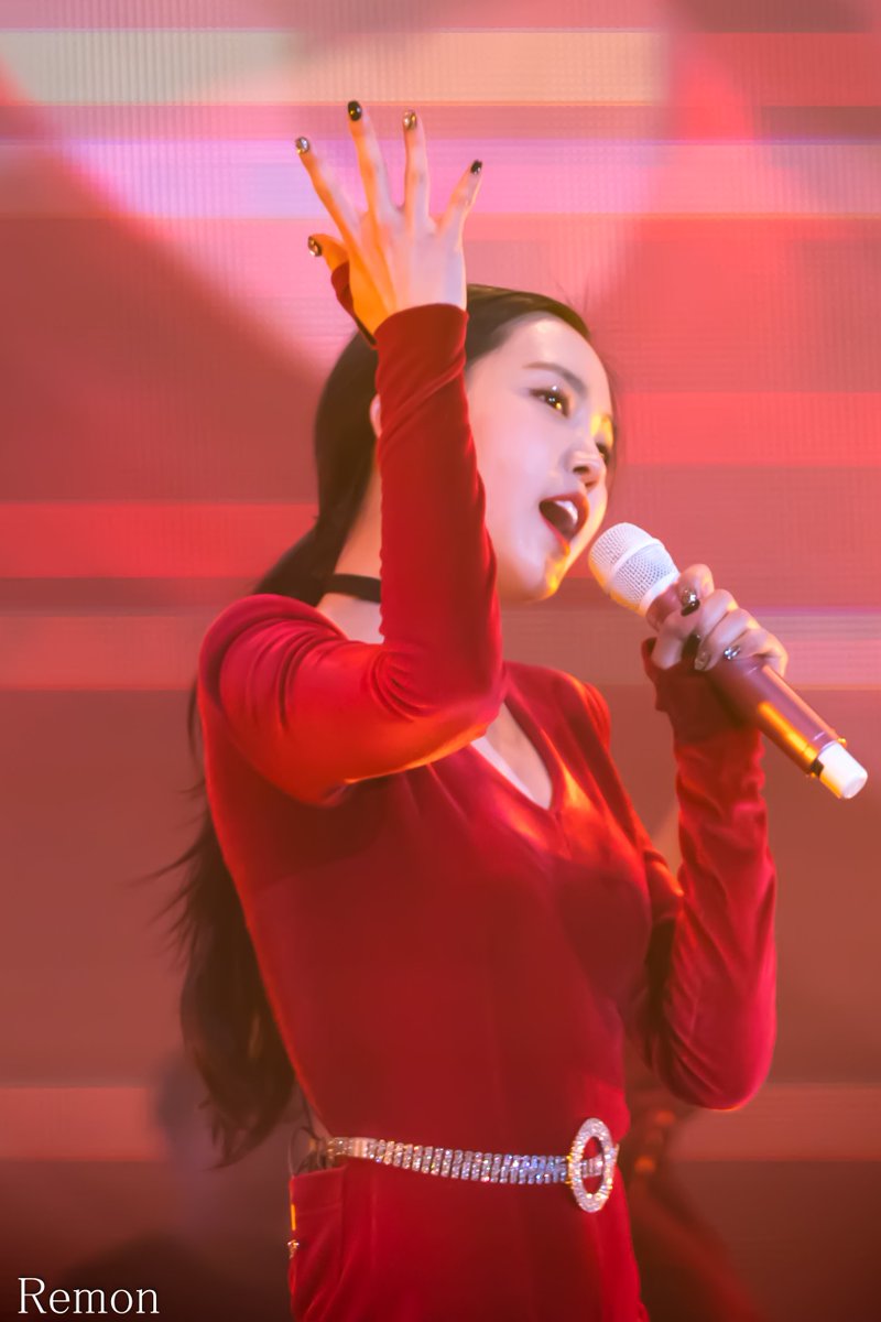 180112 #Apink #Naeun (@Apinksne )  at Apink 4th Concert＜PINK SPACE 2018＞Day1