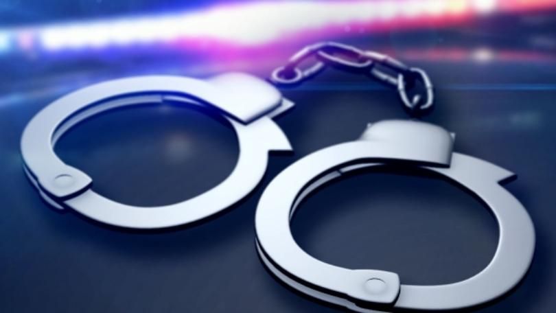 CheshireRCU's tweet photo. #RPU patrol #HT98 off to custody with male who has failed the drug wipe for Cocaine after being stopped on the #M6 near #Knutsford. If blood samples show he is over the limit he will be facing a fine &amp; disqualification from driving. #Fatal4 #C_Block https://t.co/4rYaXKZlpL