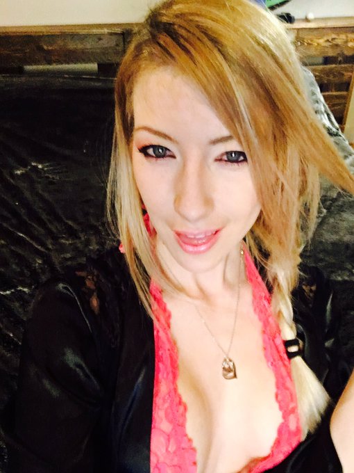 oh hey! im online! https://t.co/OnxCeI2fiM<a href="/tag/mvsales"class="tags"><span>#mvsales</span></a>