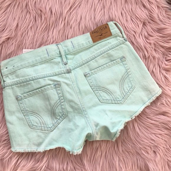 kleemull92's tweet photo. So good I had to share! Check out all the items I'm loving on @Poshmarkapp from  @mariahlopes20  : https://t.co/T4zZfvLq0e https://t.co/9x6yLJiM1c