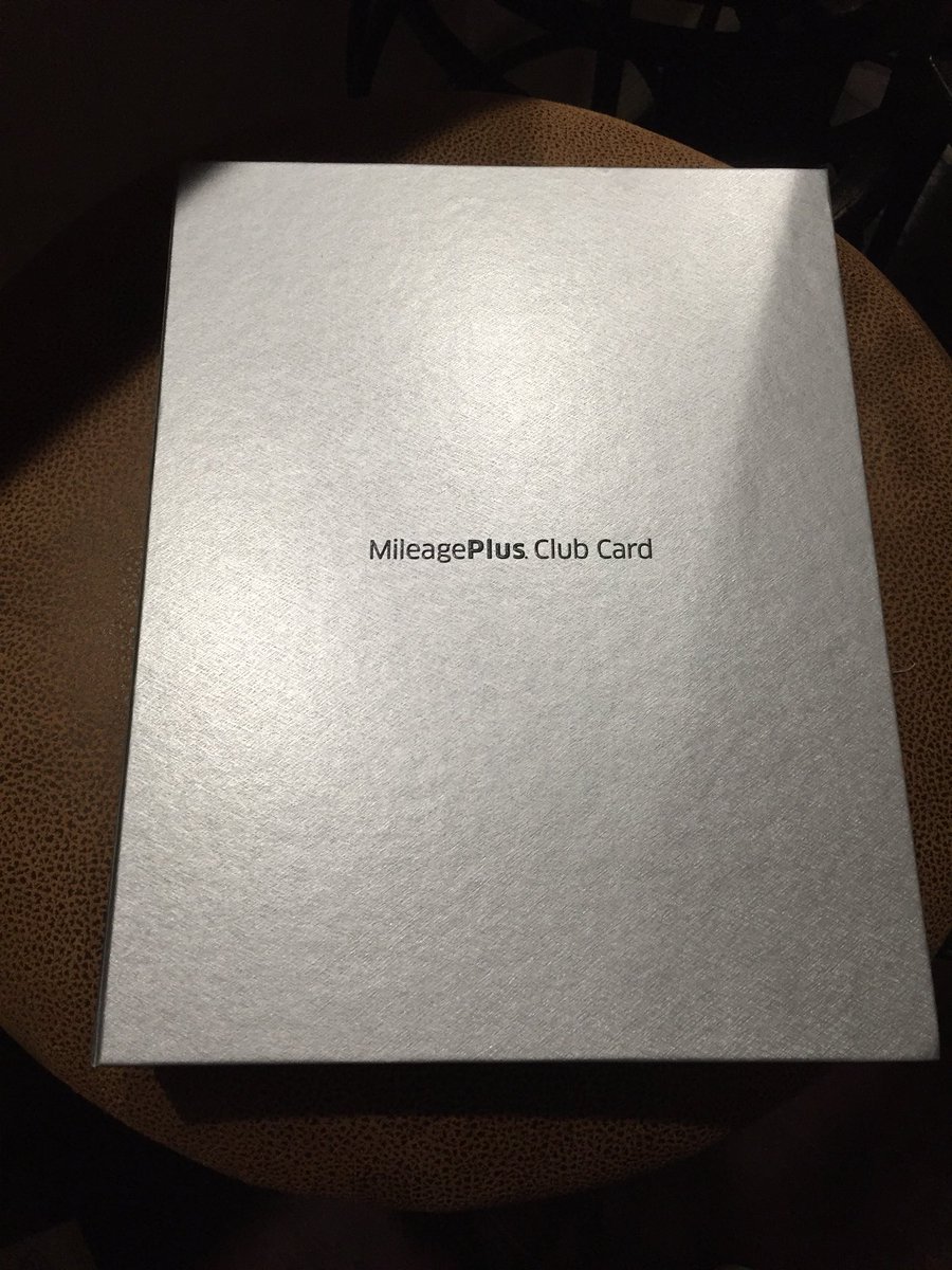LaxFamilyProbs's tweet photo. Wow @united new card arrived in style. Just in time for me to ✈️ on Sunday. ❤️ https://t.co/iIZCDJOa3i