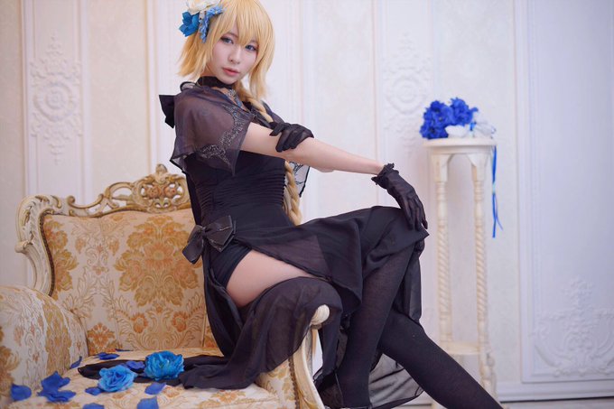 Twitterのコスプレ画像33