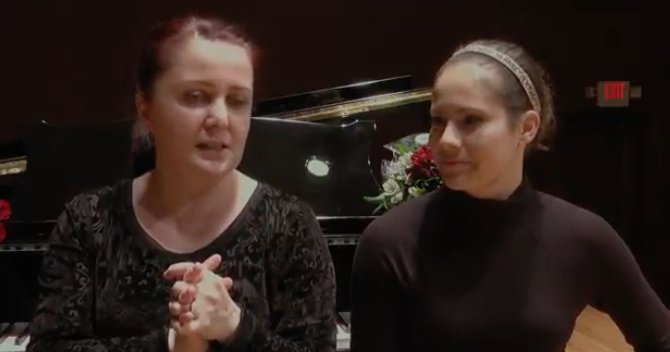 A Baylor alumna found a mentor in one of her violin professors. Yesterday, the Baylor grad returned to perform alongside her former teacher. 

bit.ly/2myNF8i