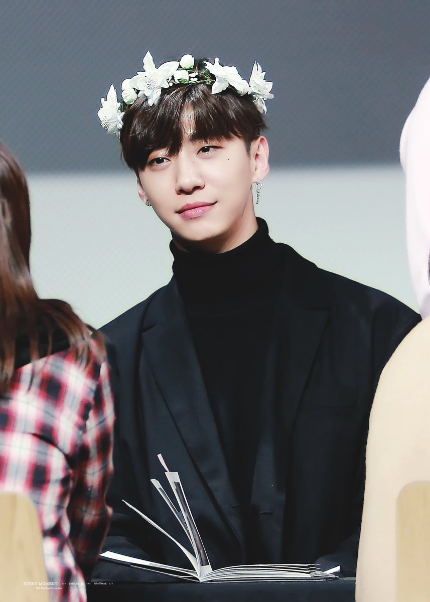 yonggukpic's tweet photo. ┈ 180112 ┈
© EVERY MOMENT https://t.co/EItUoSJqs9