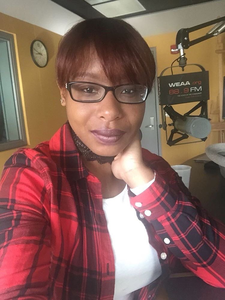 LyleMultimedia's tweet photo. Shout out to my media mentees @KevinParrishJr, @therealknelson, @MykellRamos &amp; @merdienzanga for a job well done with their various assignments this week! They were all very productive and successful! #JournoLife #JournalistsBeLike #ProudMentor #BlackExcellence #Winning 😎👏🏾 https://t.co/SdBJH4fT2L