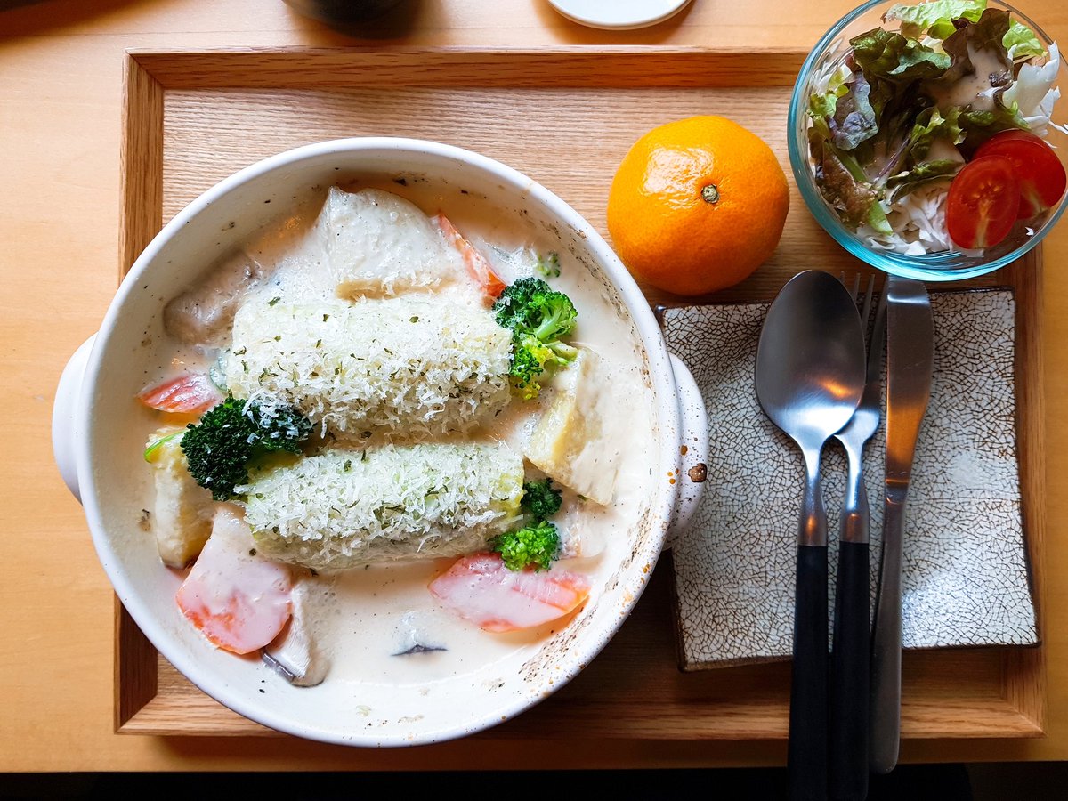 연희동
키노코(KINOKO)

크림 캬베츠롤(18.0)