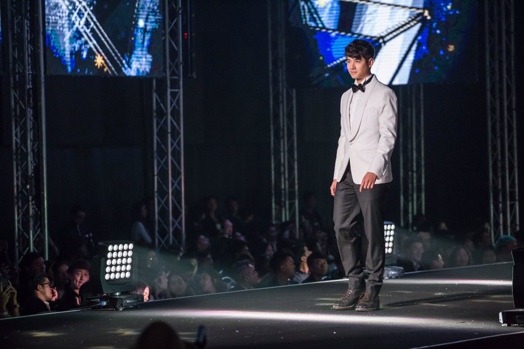 mo2damax's tweet photo. 20180111 Fashion Show from Hivesalon "HIVE LIFE" by L'Oreal Professional at Gmm live house Central world #hivesalon  #pleasetakeoutwithfullcredit #facebookmo2damax #มาริโอ้ #mario #mariomaurer https://t.co/TOwSoauWNS