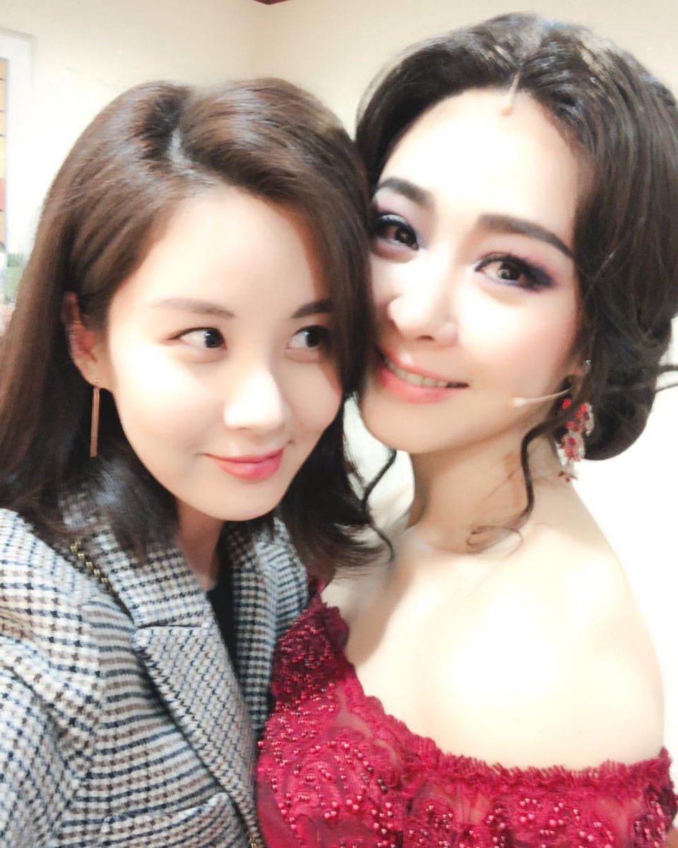 seostagrm's tweet photo. [INSTAGRAM] seojuhyun_s: 내사랑 주현언니❤️ 멋지고 예쁘고 존경스러운 울 언니~ 늘 최고의 공연 보여주셔서 감사해용 love u👭 
#안나카레니나 #Annakarenina #주현이즈 https://t.co/d9QVcyoYQG #seostagram https://t.co/KdT0b7DG9H