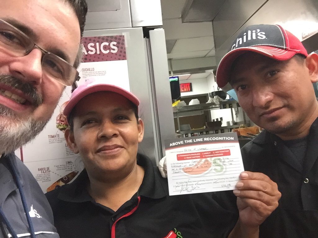 JCrossTX1982's tweet photo. Another shout out to these 2 rock⭐️s! Tonight they were awesome with a 4 minute average ticket time on zone 1
In a busy Friday night! Great job!!! #NewCaneyCrush #ChilisLove  @mandahale @davidn869 @mattalbertoq @focused1979 https://t.co/GBT95r098A