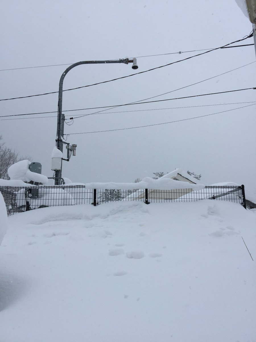 岩永 哲 Rcc気象予報士 على تويتر 広島県の豪雪地帯 北広島町八幡にあるアメダスは深い雪の中 午後2時の積雪は133cm 岩永 哲 Rcc気象予報士 على تويتر 広島県の豪雪地帯 北広島町八幡にあるアメダスは深い雪の中 午後2時の積雪は133cm