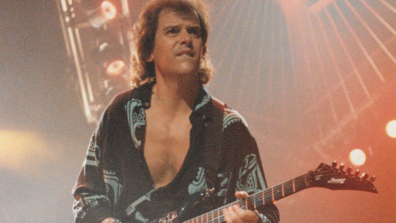 

Happy Birthday Trevor Rabin of !!! 