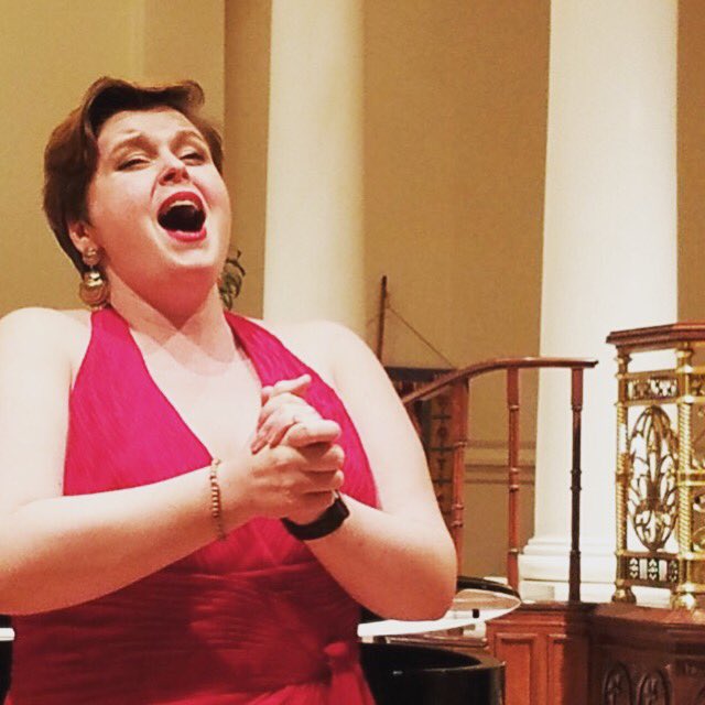 AnnaViemeister's tweet image. Throwback to singing for our supper!
#mostlymezzo #vpnyc #throwback #lunellaristorante 

facebook.com/anna.viemeiste…