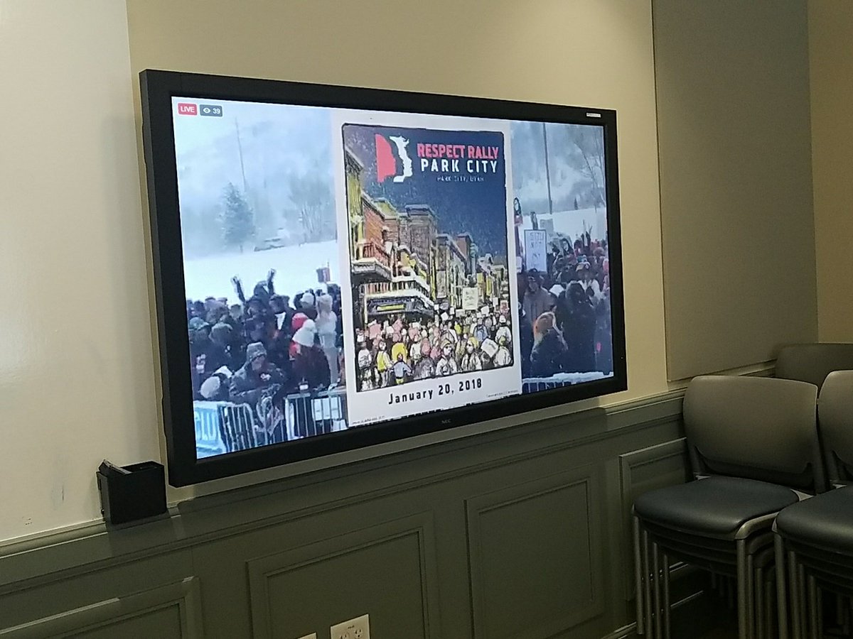WasatchYoungDem's tweet photo. Thank you @JimDabakis for the steam! Watching from the Words of Respect Rally in Wasatch County! #WomensMarch2018 https://t.co/KeqBq94ZWh