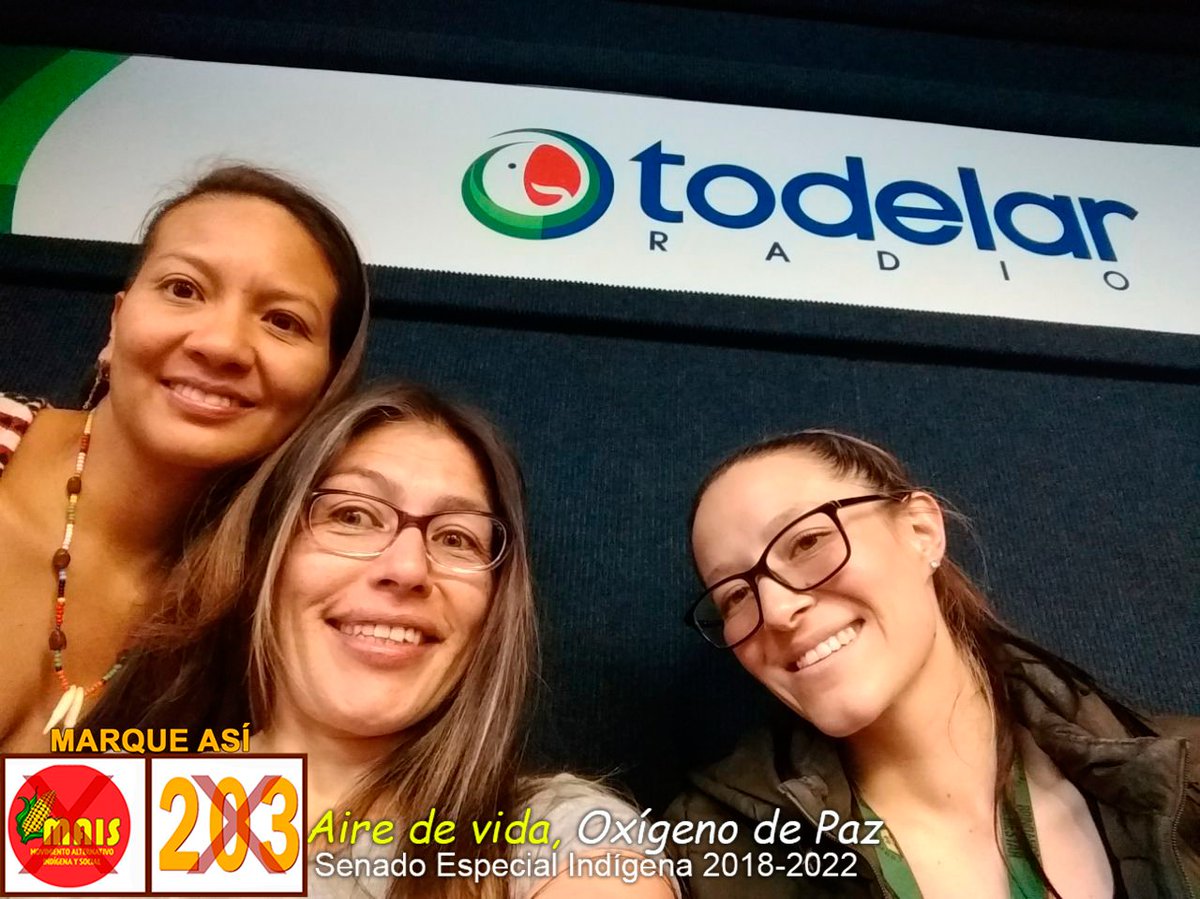 LenAmazonas's tweet photo. Hoy asistimos al #ProgramaSolidario de la Emisora Todelar, 930 AM, para hablar sobre nuestro proyecto político y exponiendo nuestra propuestas en este camino al Senado 2018-2022 #LenaEstradaAñokazi #Senado2018 #MAIS203 #Bogota #Elecciones2018 #AiredeVida #OxigenoDePaz https://t.co/DPioltJmts