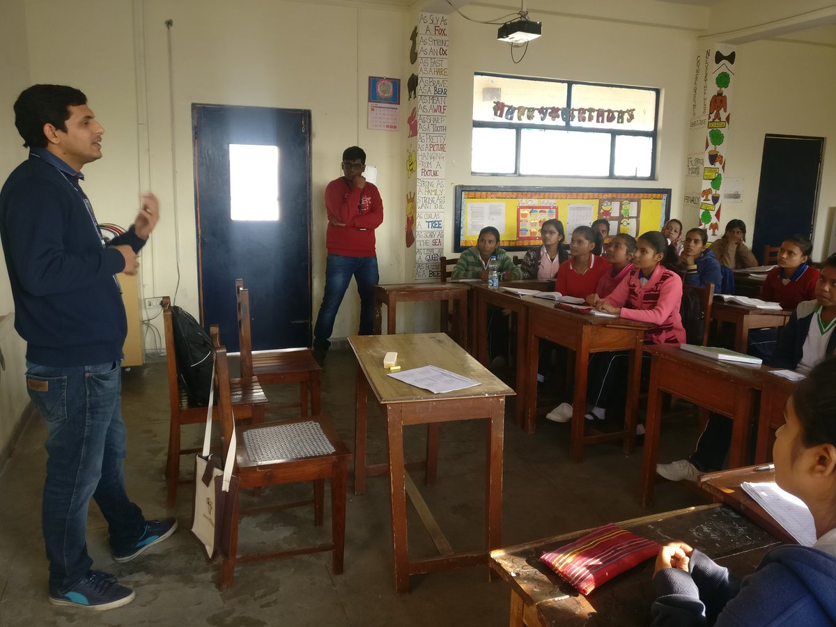 joshiisrocking's tweet photo. Look closely @ the cards😊 TCSers @ Lko spent the weekend with the students of Prerna Girls @People_TCS @prerna1407 @joyranadive #TCSEmpowers https://t.co/pMTZpGVfBu
