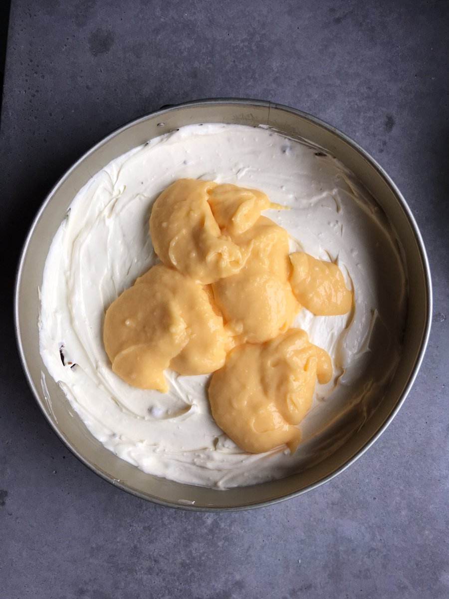 Het werd weer een keer tijd. Lemoncurd Monchoutaart. Op=Op. #Zwolle