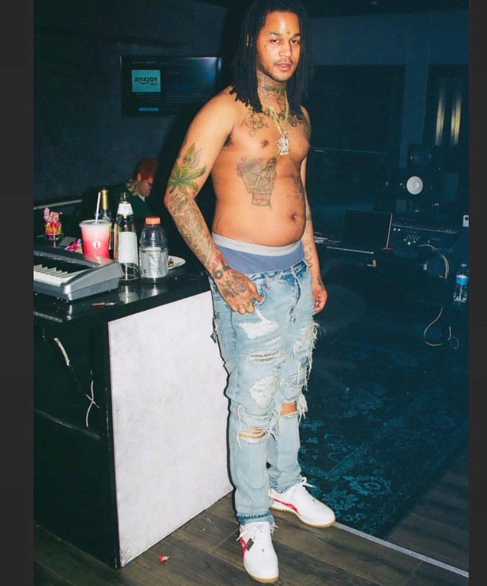 OGMACO's tweet photo. REST UP LEGEND!!!!

@FREDOSANTANA300 https://t.co/JL8jrjxIFG