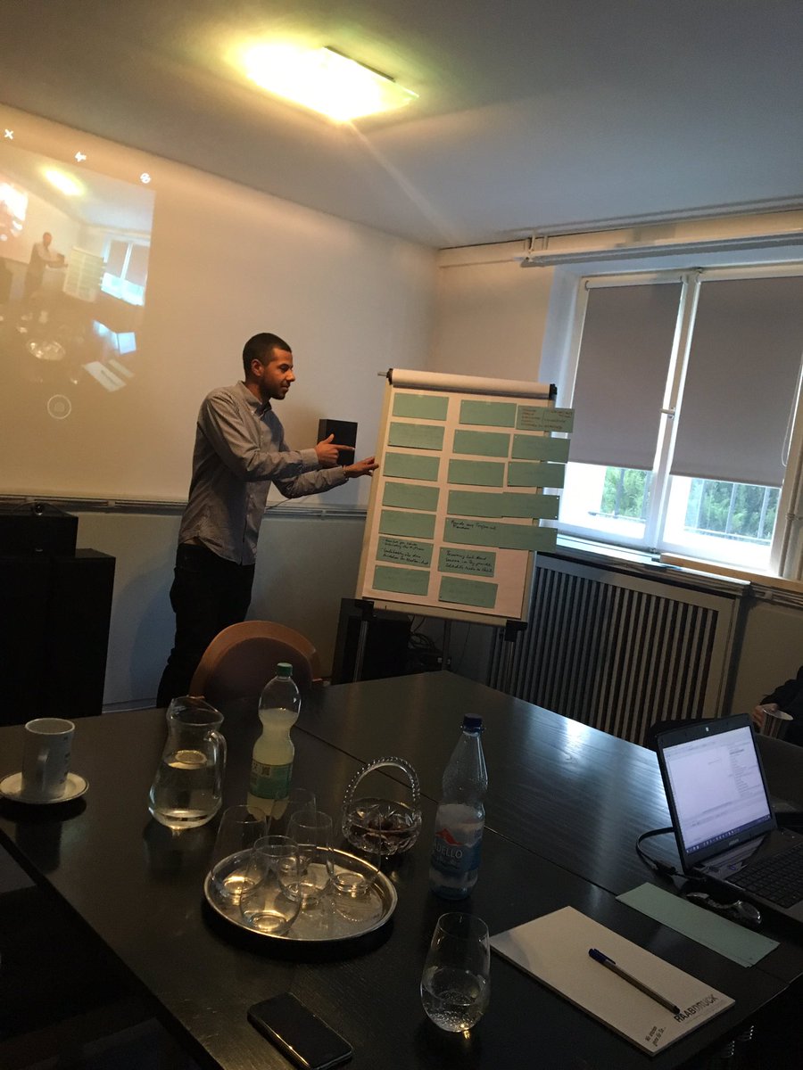 sa_cisse's tweet photo. Workshop concerning #generationz Communication patterns! #crossinggenerations https://t.co/AWhPVBxOoo