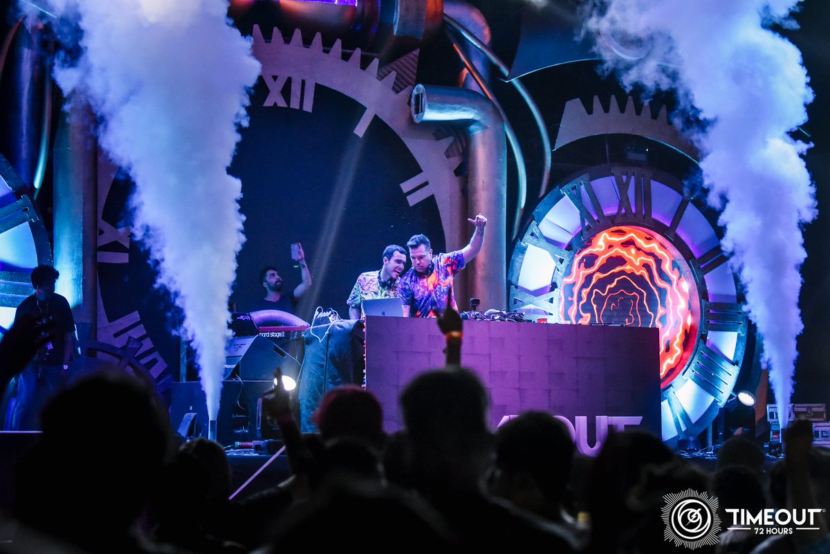 TimeOut72 tweet media