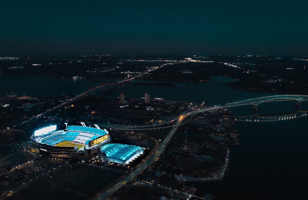 DaveHerrell's tweet image. Now it’s time to go turn Foxborough Teal .#DTWD. #AFCChampionshipGame. Let’s go @Jaguars #ilovejax