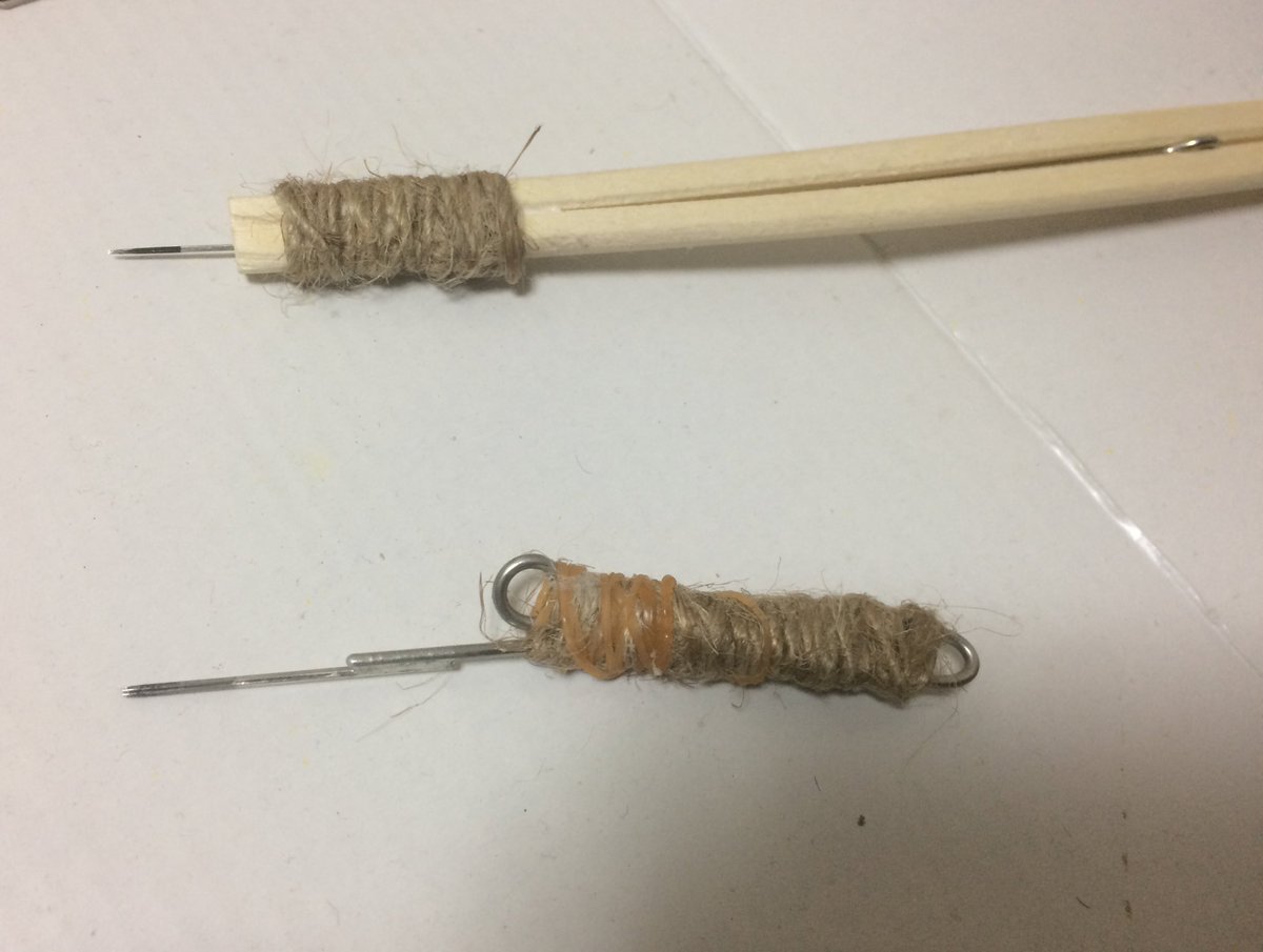 Diy Ink はじめまして 形式的には より原始的な手彫り ってイメージです これが針の試作ですね 日本でこのジャンルメインでやってはる人聞いたことないので海外の彫師の方のお写真借りますがこう言う感じのがハンドポークの良さを活かしたデザインかな
