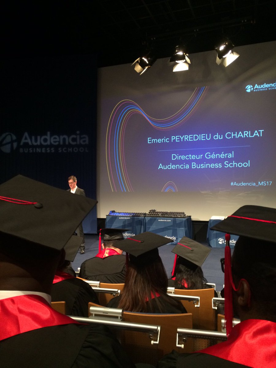 La remise des diplômes commence ! <a href="/AudenciaDigital/">Audencia Mastère Spécialisé® SDIDAM</a> #Audencia_MS17