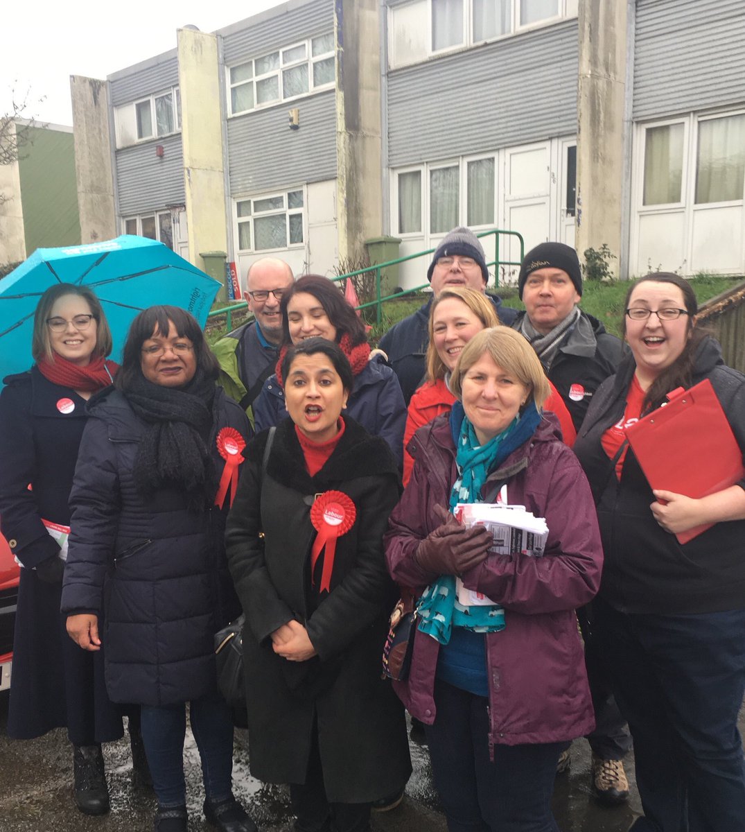 Thanks to <a href="/HackneyAbbott/">Diane Abbott</a> <a href="/AnnelieseDodds/">Anneliese Dodds</a> and Baroness Shami for supporting our #LabourDoorstep #saveourNHS it may have been wet but our spirits were high