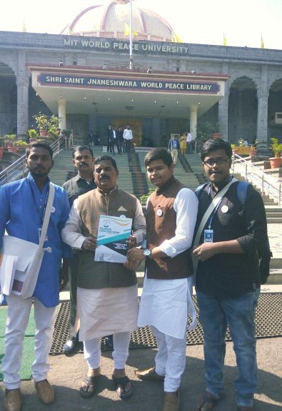 typarl's tweet photo. #TeamTYP met Telangana Legislative Council Chairman Sri Swamy Goud at the ongoing #8thBCS held at MIT World Peace University in Pune.
@TelanganaCMO
@BCSConclave
@mit_sog
#BharatiyaChhatraSansad
#TelanganaYouthParliament
#TYP https://t.co/GWDE4RPl4T