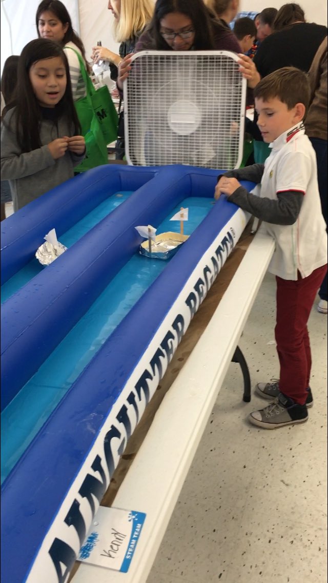 faramodi's tweet photo. Josh designed the fastest sailboat!
#CCPSSTEAM https://t.co/9l3IjfgSRR