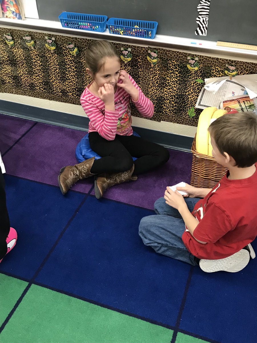 MsMorrell1's tweet photo. Getting to know our facts #flash cards #mathfluency https://t.co/0FXJyF0CrM