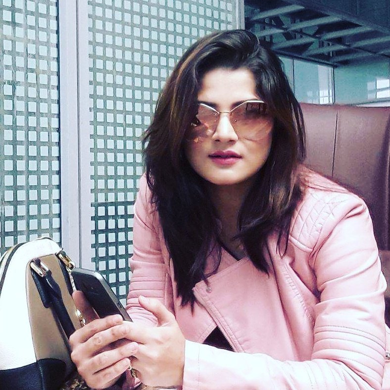 srabantismile's tweet image. 😎