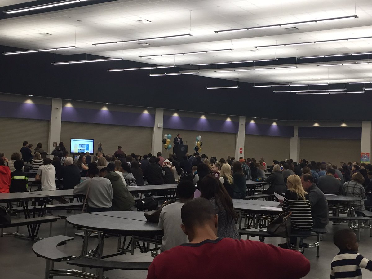 BarberCarie's tweet photo. @KleinISD is pleased to welcome Judge Lincoln Goodwin as the keynote speaker at the #PathwaySummit  @KleinISD_AdvAca https://t.co/mnCgkNA4JP