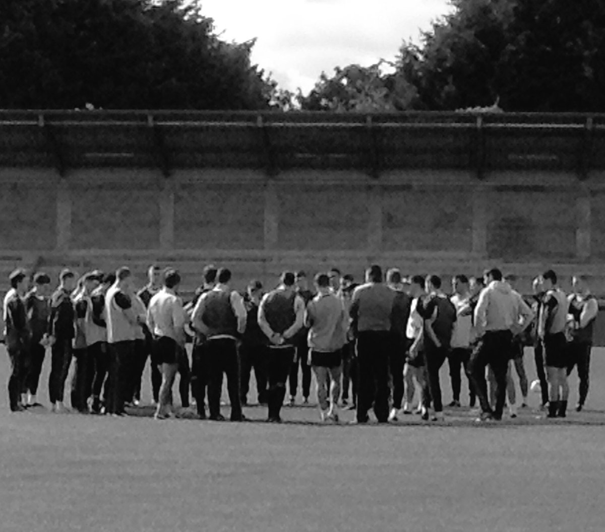 gaa_analysis's tweet photo. There’s No room in a successful team for players who

1 speak poorly about others
2 have problems for every solution
3 enjoy complaining
4 always feel entitled
5 blame others for losing
6 take more than give
7 make you feel bad about yourself
8 correct other players for fun https://t.co/GJx2aDWwTp