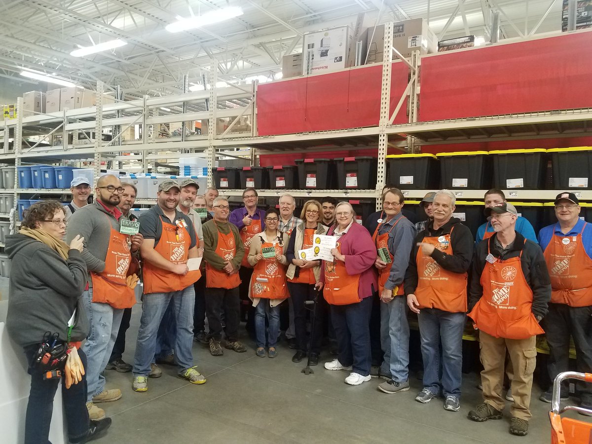 chelzyb20's tweet photo. Great opening meeting here at ROGERS#8445!! On our way to success today!!!!😎👊☄Congrats to ALAN,BRANDON,SHARYL,NANCYX2
BILLY,MARK,CANDY for IN STOCK 123 &amp; LTSA VOC &amp; Happy BIRTHDAY to Johnny!! https://t.co/uZ36ZsQZYQ
