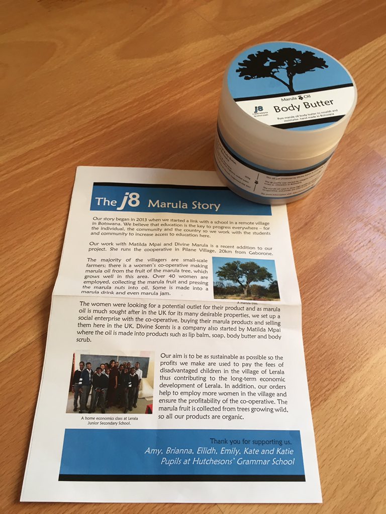 MargaretFerrier's tweet photo. Pupils fm @Hutchesons Grammar talking about their link with a school in a remote village n #Botswana & women's cooperative making Marula oil, can't wait 2 try my organic Body Butter, profits r used 2 pay fees of disadvantaged children n #Lerala village #PollokshieldsCoffeeMorning https://t.co/IYBKqocMXt