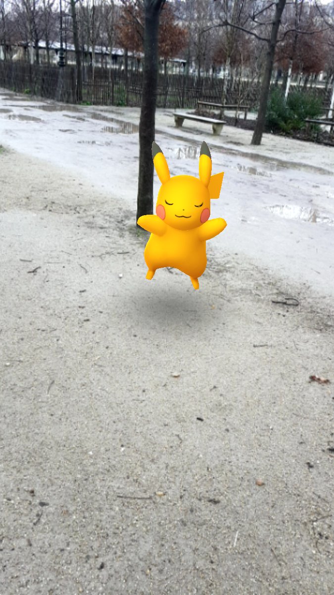 Pikachu shiny from Paris 😊 <a href="/PokemonGoApp/">Pokémon GO</a> #PokemonGOCommunityDay