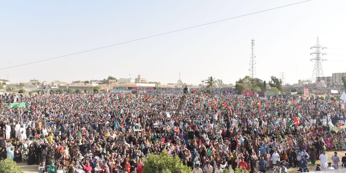 BBhuttoZardari's tweet photo. Thank you to the people of Hub for coming out in support. Together we will overcome and work towards a brighter, more empowered Balochistan https://t.co/PfYuUpHnx7 https://t.co/323KgxPX3j