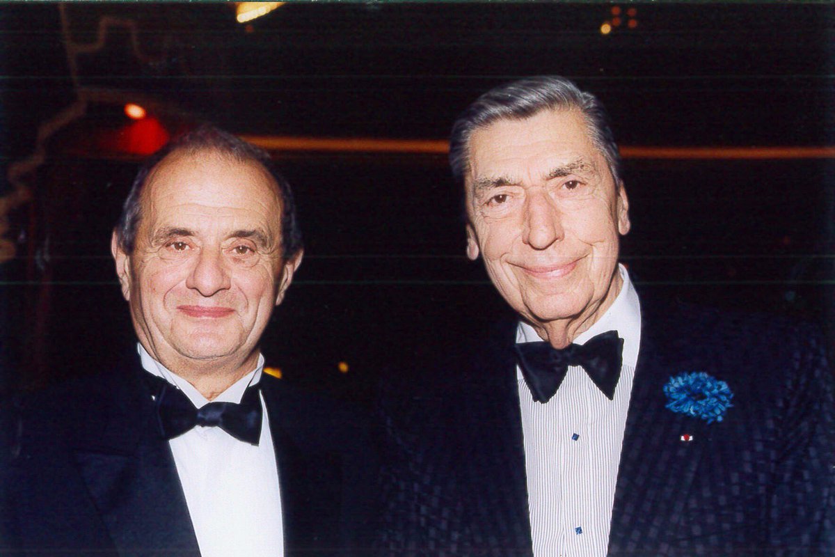 latourdargent's tweet photo. Un grand Monsieur de la gastronomie française nous a quitté. Toutes nos pensées vont vers ses proches. Adieu Monsieur Bocuse. 
#tourdargent #tourdargentparis #respect #icone #patrimoine #gastronomie #cuisine #france #claudeterrail @AndreTerrail @PaulBocuse https://t.co/zG4Ebnwp2a