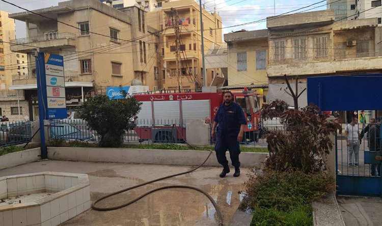 LFPartyOfficial's tweet photo. حريق في Liban Post - صيدا : https://t.co/1SRRESmW0f - #Liban_Post https://t.co/HaWXWntmZ9
