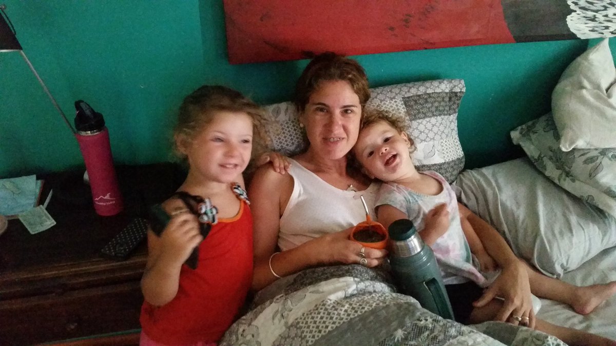 ContadorArg's tweet image. #EsteFinde en Córdoba, mejor opción para la lluvia, mates y 3 princesas! 😍😍